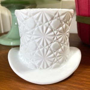 Vintage 8oz Large Fenton Top Hat